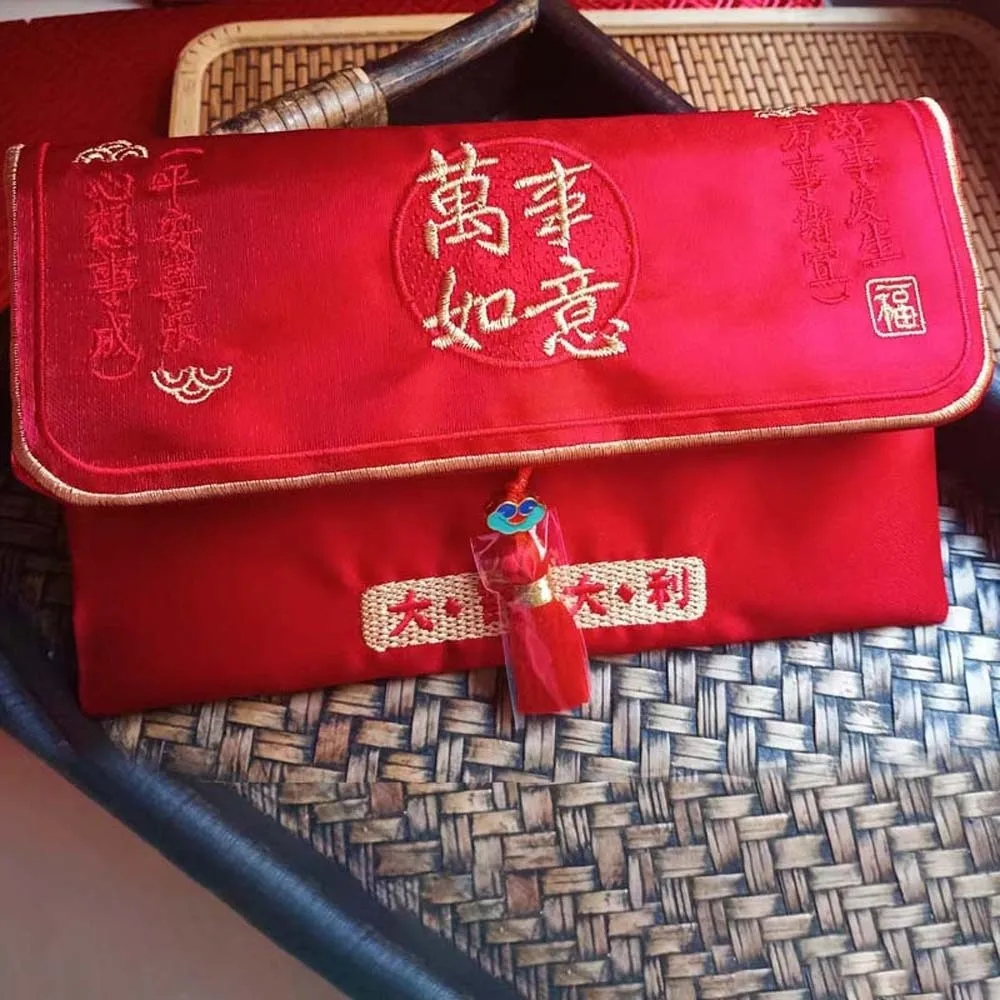 Traditional Chinese New Year Red Wallet Magnetic Snap Polyester God of Wealth Red Pocket Hongbao Thickened Lucky Money Packet
Traditional Chinese New Year Red Wallet Magnetic Snap Polyester God of Wealth Red Pocket Hongbao Thickened Lucky Money Packet