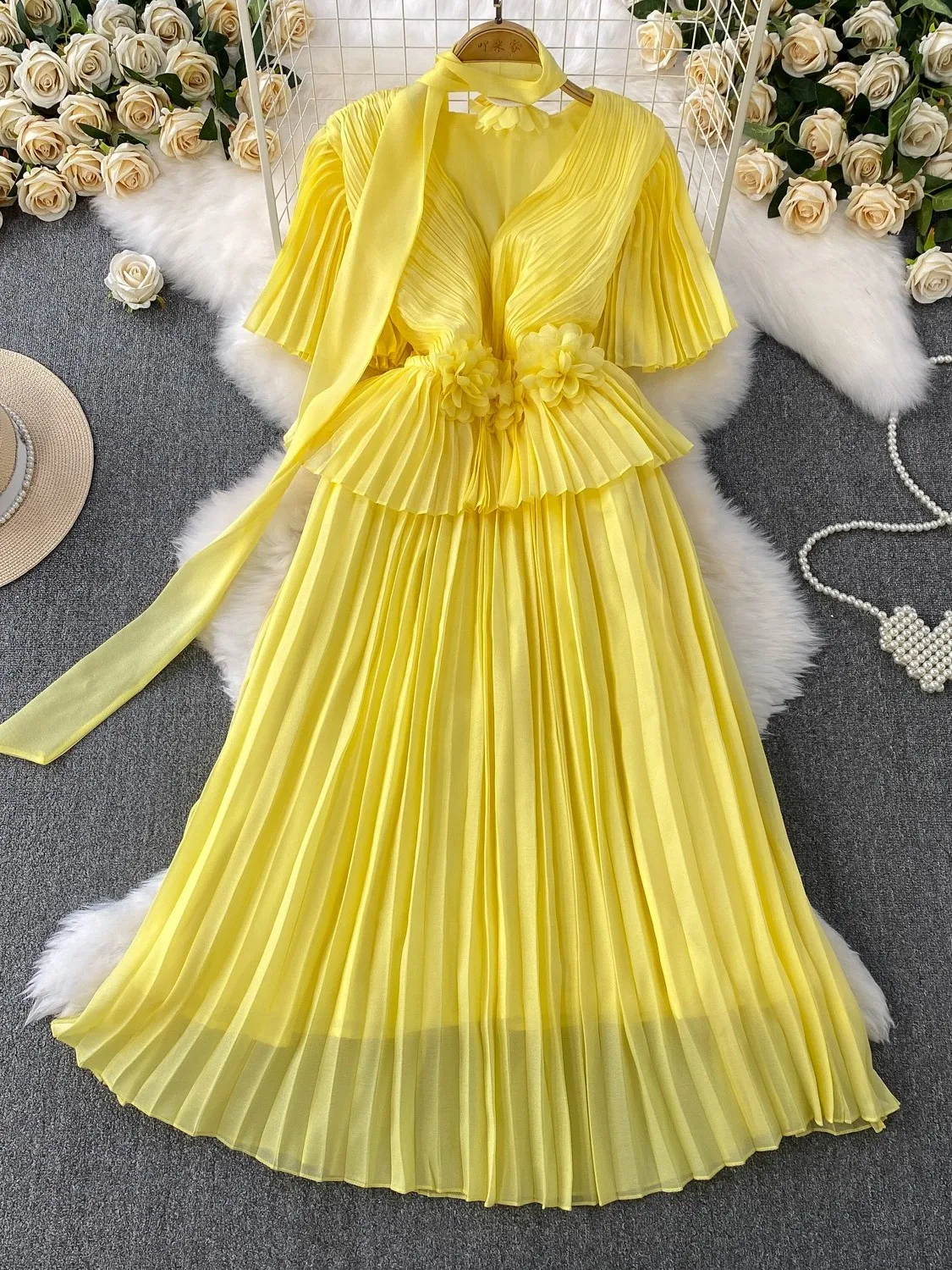 Elegant Ribbon Three-dimensional Floral Dress for Women Summer Slim Waist Pleated Long Vestidos 
Elegant Ribbon Three-dimensional Floral Dress for Women Summer Slim Waist Pleated Long Vestidos