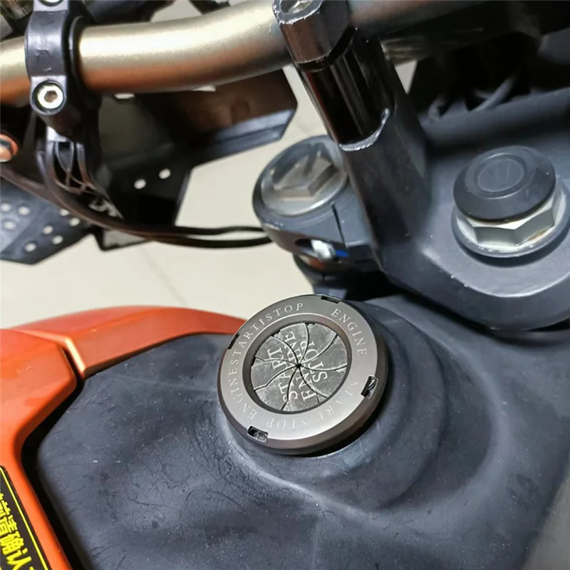 Крышка кнопки запуска мотоцикла, защитный чехол для Super SOCO TS Lite Pro 1200R TSX TS1200R TC MAx Pro (серебристый)
Крышка кнопки запуска мотоцикла, защитный чехол для Super SOCO TS Lite Pro 1200R TSX TS1200R TC MAx Pro (серебристый)