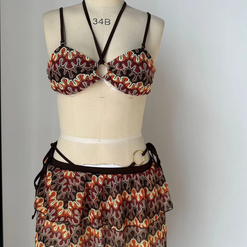 Sexy American Style New 3Pcs Women's Bikini Fashion Bohemian Print Neck Tie Sexy Bikini Women's Summer Beach Vacation Swimsuit
Sexy American Style New 3Pcs Women's Bikini Fashion Bohemian Print Neck Tie Sexy Bikini Women's Summer Beach Vacation Swimsuit