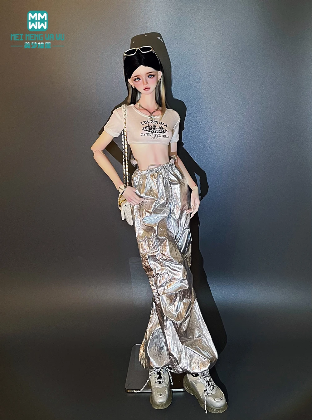 Fits 1/3 BJD Doll Clothes DD SD Toy ball joint doll accessories Stylish cargo pants in silver, gold, khaki
Fits 1/3 BJD Doll Clothes DD SD Toy ball joint doll accessories Stylish cargo pants in silver, gold, khaki