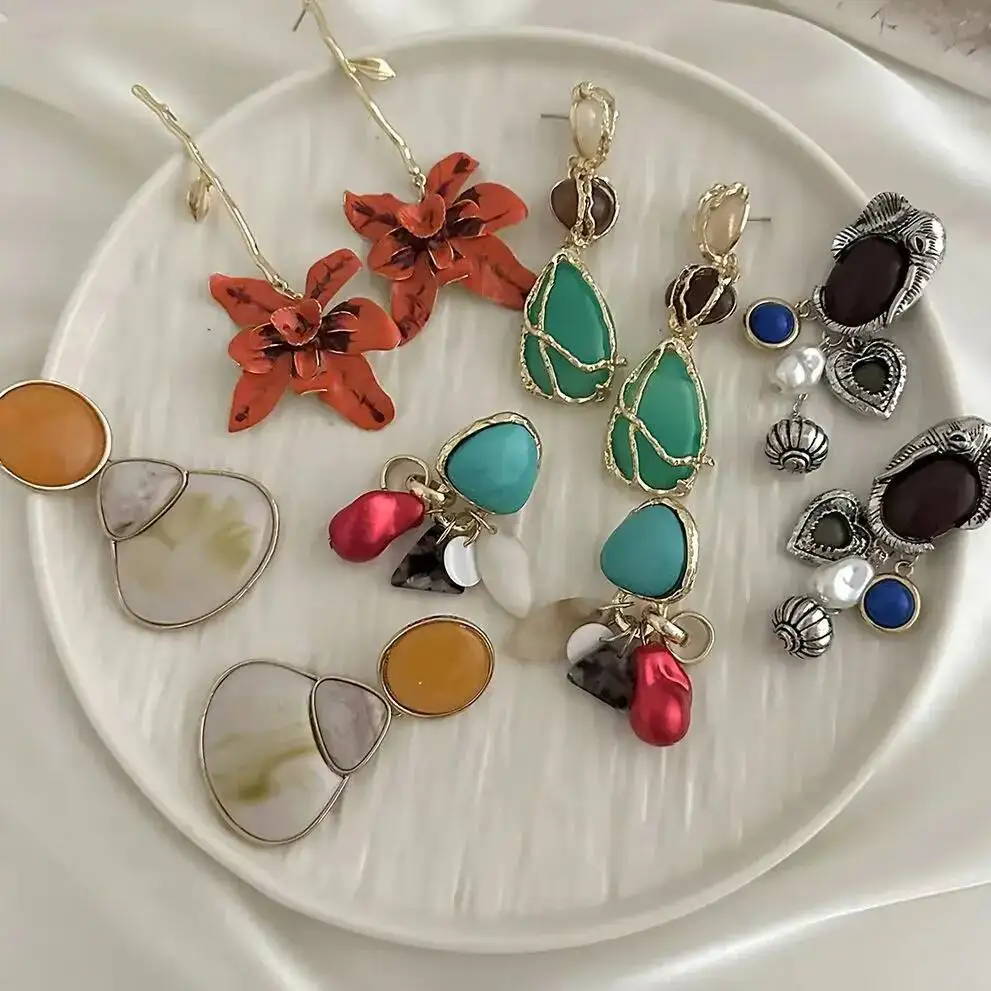 5 Style Boho Acrylic Resin Imitation Pearl Pendant Earring Women Exquisite Elegant Flower Drop Earrings Charm Ear Jewelry
5 Style Boho Acrylic Resin Imitation Pearl Pendant Earring Women Exquisite Elegant Flower Drop Earrings Charm Ear Jewelry