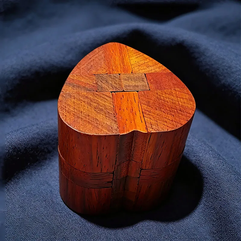 Boutique Luban Lock Puzzle Wooden Heart Shaped Brain Teaser IQ Challenge Educational Toys For Kids & Adults Unique Gifts
Boutique Luban Lock Puzzle Wooden Heart Shaped Brain Teaser IQ Challenge Educational Toys For Kids & Adults Unique Gifts