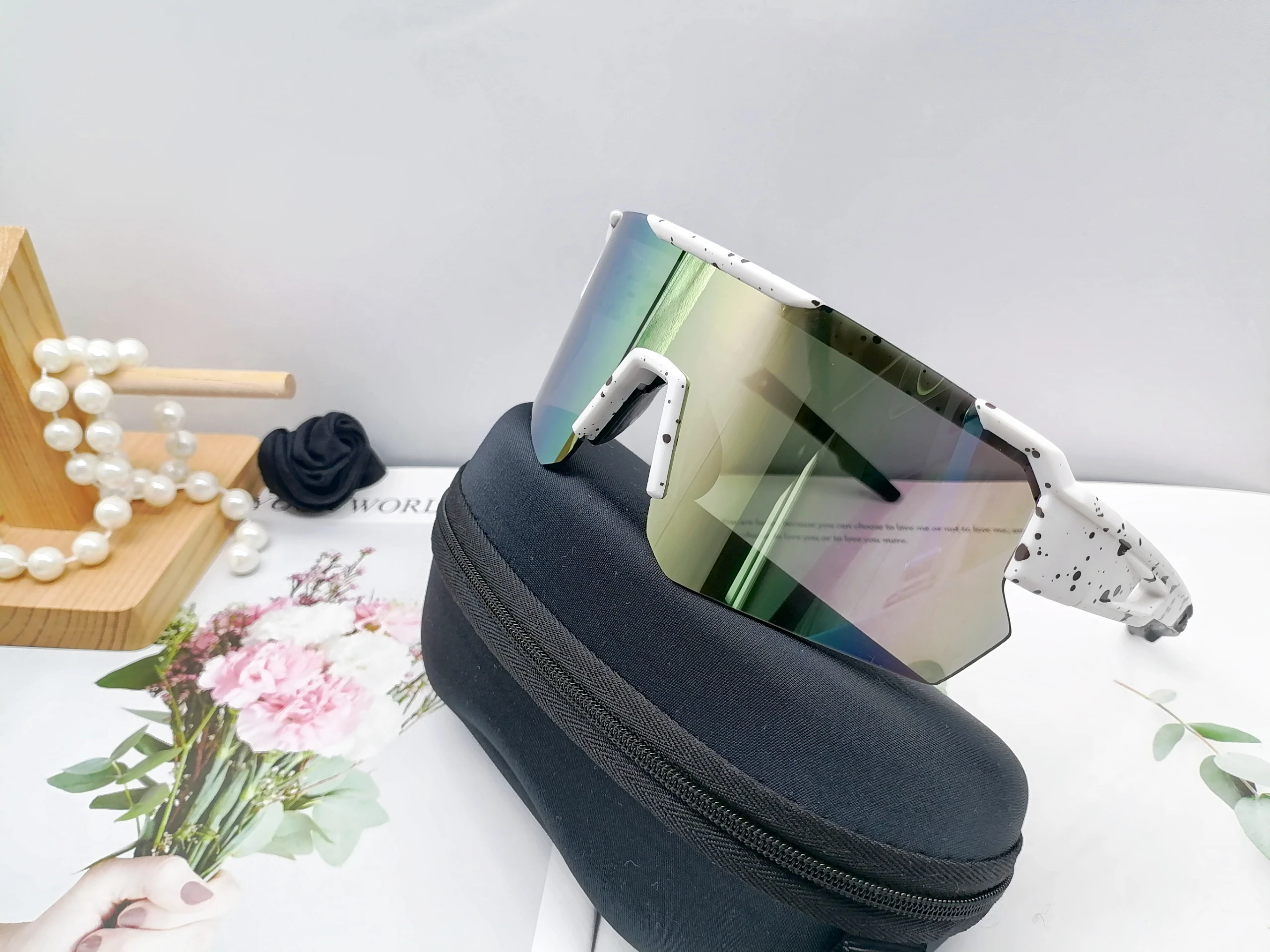 New Arrival Colorful Frame UV Protection Sunglasses for Cycling Running Hiking Outdoor SportsTrendy Colorful Lenses
New Arrival Colorful Frame UV Protection Sunglasses for Cycling Running Hiking Outdoor SportsTrendy Colorful Lenses
