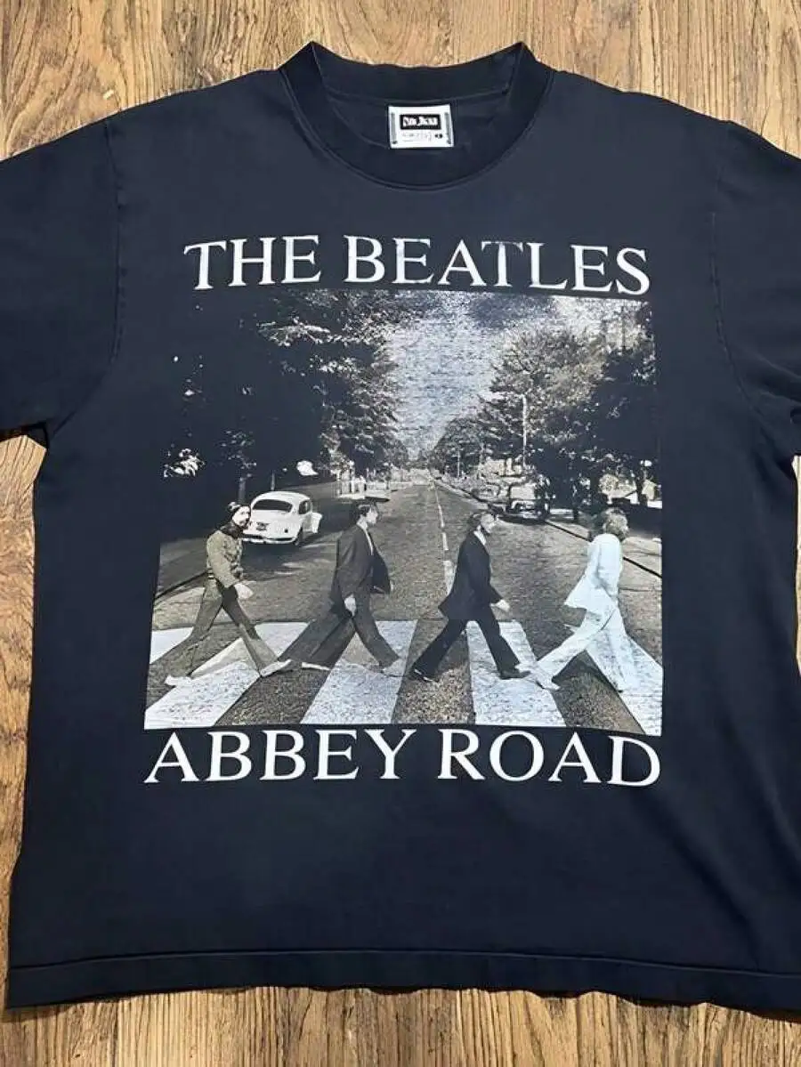 Винтажная футболка 90-х годов The BEATLE-S Abbey Road, одинарная строчка, двусторонняя, для взрослых, размер L, сезонная одежда
Винтажная футболка 90-х годов The BEATLE-S Abbey Road, одинарная строчка, двусторонняя, для взрослых, размер L, сезонная одежда
