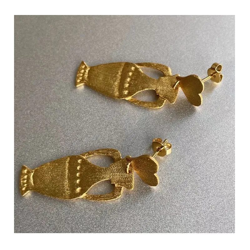 New Spanish Vase-shaped Earrings Exaggerated Earrings Women's Earrings Light Luxury High-end Autumn and Winter Niche Accessories
New Spanish Vase-shaped Earrings Exaggerated Earrings Women's Earrings Light Luxury High-end Autumn and Winter Niche Accessories