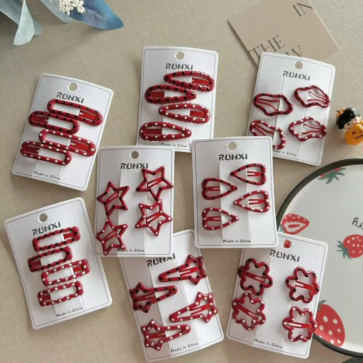 4PC Red Oil Drip Hair Clips for Women And Kids Snap BB Barrettes Baby Girls Dot Spot Headwear Hairpins
4PC Red Oil Drip Hair Clips for Women And Kids Snap BB Barrettes Baby Girls Dot Spot Headwear Hairpins