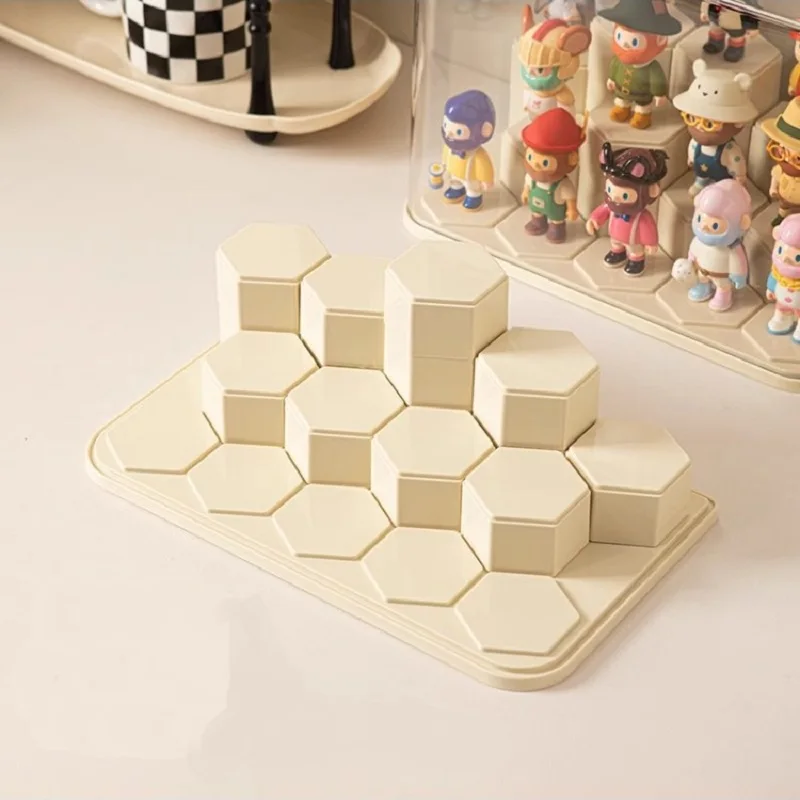 14 Grid Plastic Storage Box, Figurine Model Display Table, Transparent Dust Cover, Home Storage Cabinet
14 Grid Plastic Storage Box, Figurine Model Display Table, Transparent Dust Cover, Home Storage Cabinet
