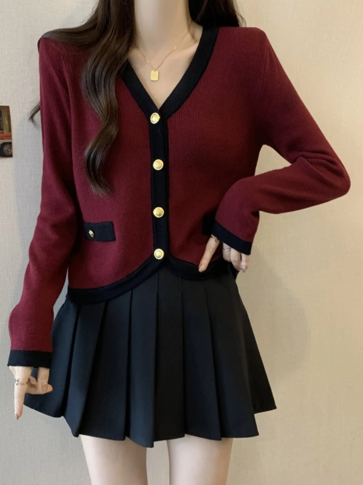 Slimming Short Knitted Open Cardigan Spring Autumn Style for Women Beautiful Korean Version V-Neck Long Sleeve Loose Fit Sweater
Slimming Short Knitted Open Cardigan Spring Autumn Style for Women Beautiful Korean Version V-Neck Long Sleeve Loose Fit Sweater