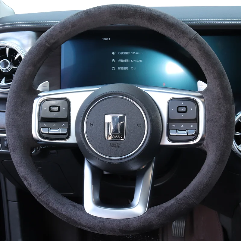 DIY Hand Sewn Anti Slip Breathable Suede Leather Steering Wheel Cover Wrap For Great Wall WEY Tank 300 Car Interior Accessories
DIY Hand Sewn Anti Slip Breathable Suede Leather Steering Wheel Cover Wrap For Great Wall WEY Tank 300 Car Interior Accessories