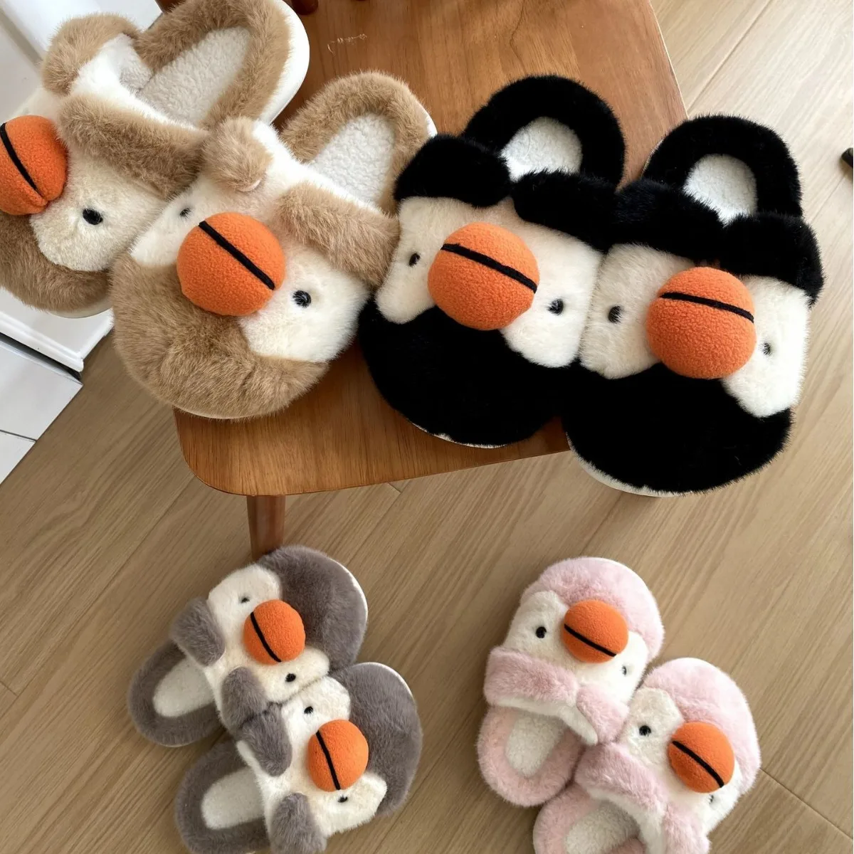 Cartoon Cute Cotton Slippers 2024 Autumn and Winter New Home Warm Fleece Non-slip Can Wear Plush Slippers Women
Cartoon Cute Cotton Slippers 2024 Autumn and Winter New Home Warm Fleece Non-slip Can Wear Plush Slippers Women