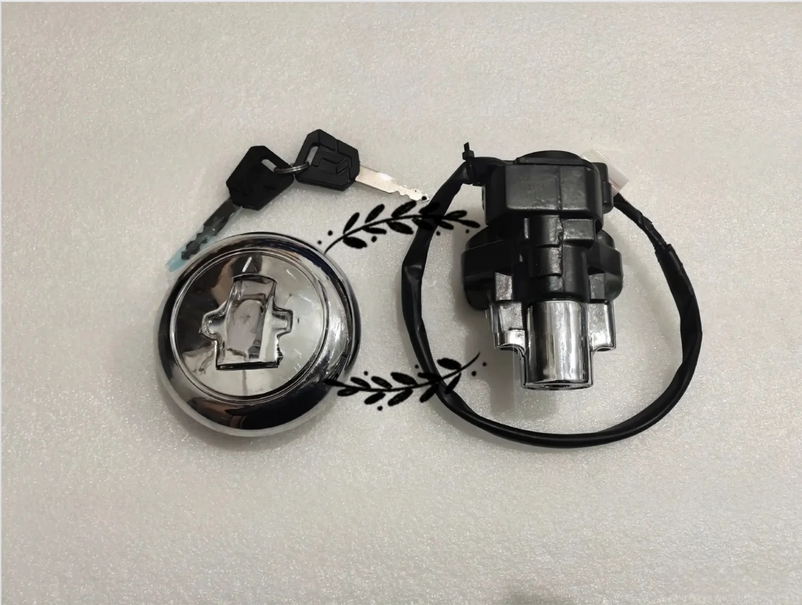 Для Keeway Superlight 125, набор аксессуаров для мотоциклов, полный замок автомобиля, ключ, электрическая дверь, крышка топливного бака, пусковой переключатель
Для Keeway Superlight 125, набор аксессуаров для мотоциклов, полный замок автомобиля, ключ, электрическая дверь, крышка топливного бака, пусковой переключатель