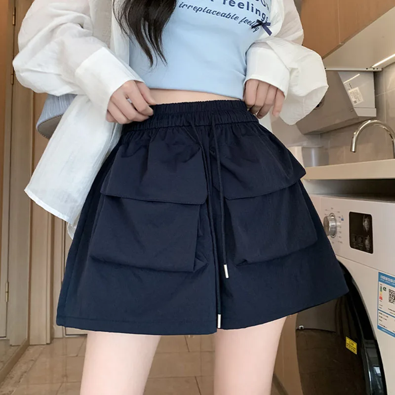Vintage Wide Leg Shorts Women Summer Quick Drying High Waist Breathable Short Sweatpants Harajuku Baggy Y2K Pocket Cargo Shorts
Vintage Wide Leg Shorts Women Summer Quick Drying High Waist Breathable Short Sweatpants Harajuku Baggy Y2K Pocket Cargo Shorts