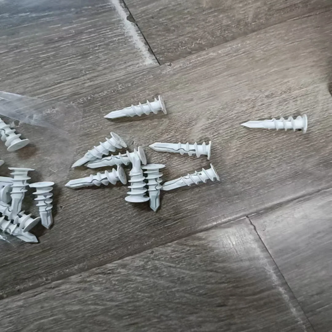 M10-M17 Nylon Aircraft Expansion Pipe Plugs | Gypsum Board Special Expansion Screws
M10-M17 Nylon Aircraft Expansion Pipe Plugs | Gypsum Board Special Expansion Screws