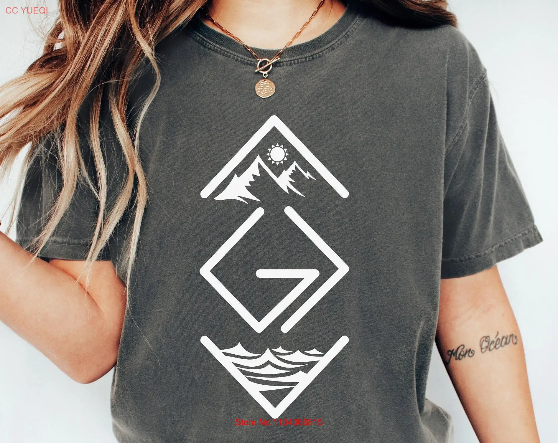 Религиозная футболка Comfort Colors God is Greater than The Highs and Lows Христианская одежда Библейский стих Церковная вера
Религиозная футболка Comfort Colors God is Greater than The Highs and Lows Христианская одежда Библейский стих Церковная вера