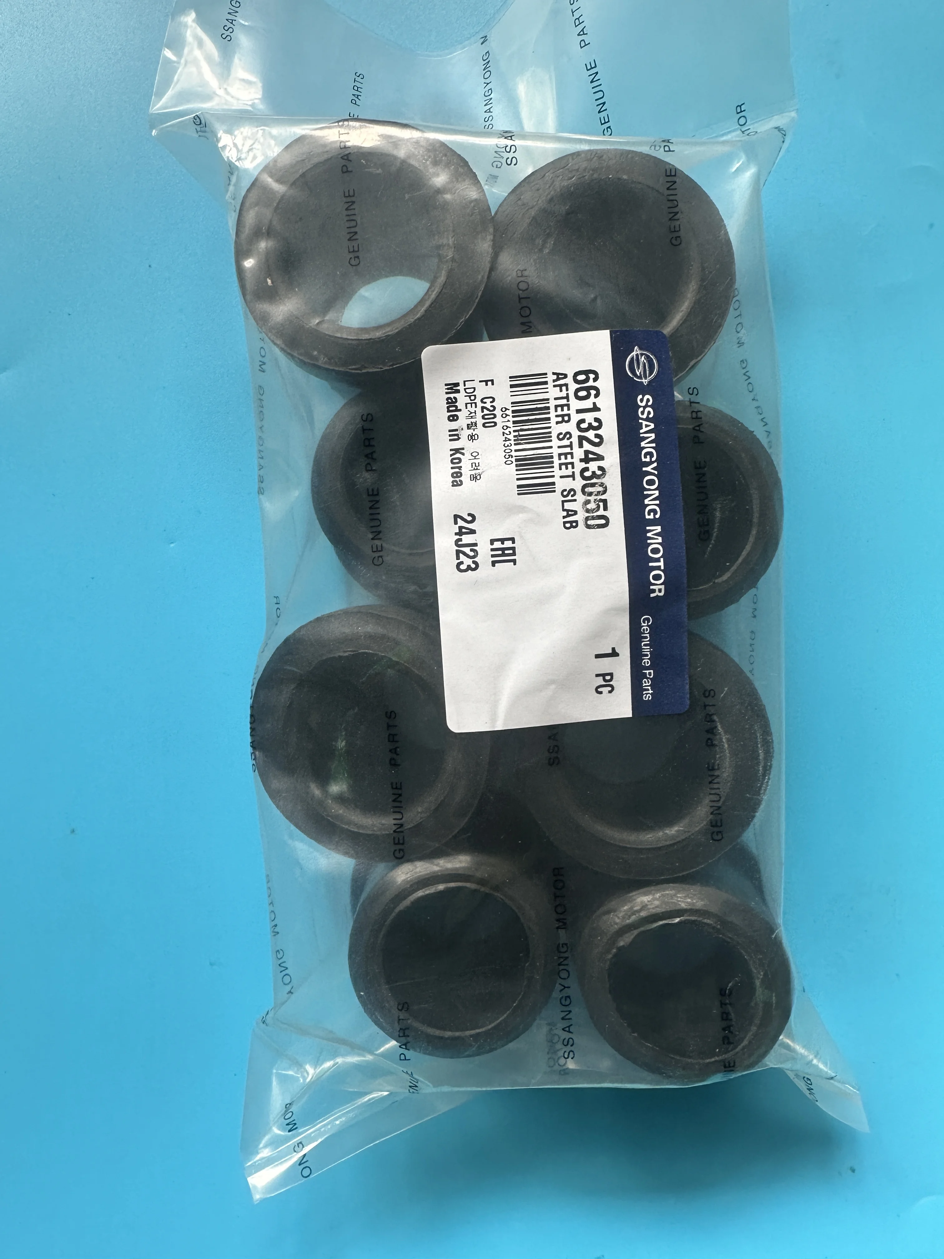 8PC Rear Leaf Spring Bushing 6613243050 For Ssangyong MB100 Istana
8PC Rear Leaf Spring Bushing 6613243050 For Ssangyong MB100 Istana