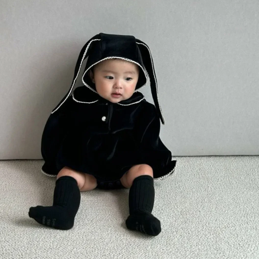 2025 Winter New Baby Girl Long Sleeve Warm Bodysuit + Cute Rabbit Hat 2pcs Set Toddler Girl Fleece Jumpsuit Infant Clothes
2025 Winter New Baby Girl Long Sleeve Warm Bodysuit + Cute Rabbit Hat 2pcs Set Toddler Girl Fleece Jumpsuit Infant Clothes