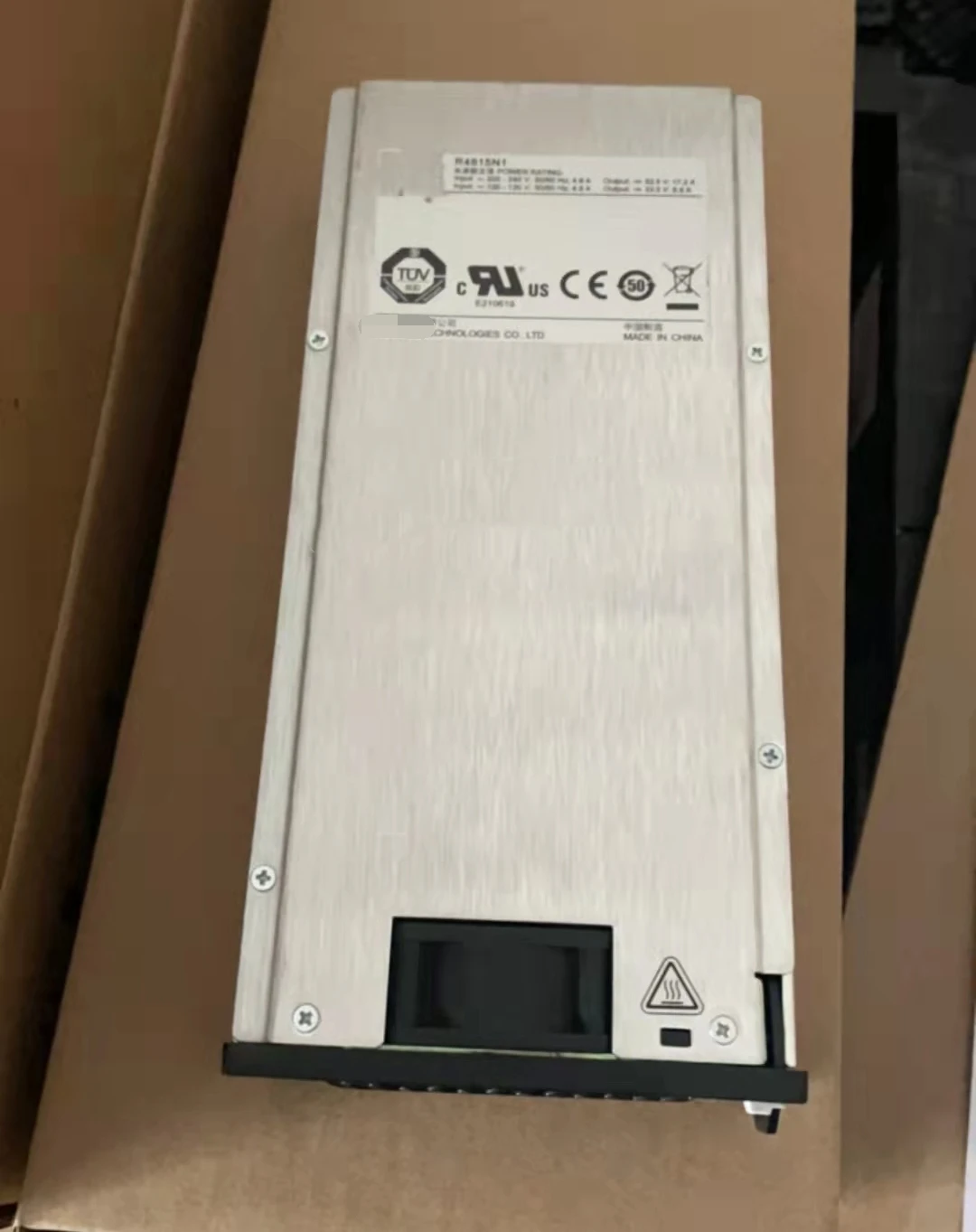 R4815N1 for HUAWEI Digital Rectifier Module With High Efficiency And High Power Density
R4815N1 for HUAWEI Digital Rectifier Module With High Efficiency And High Power Density