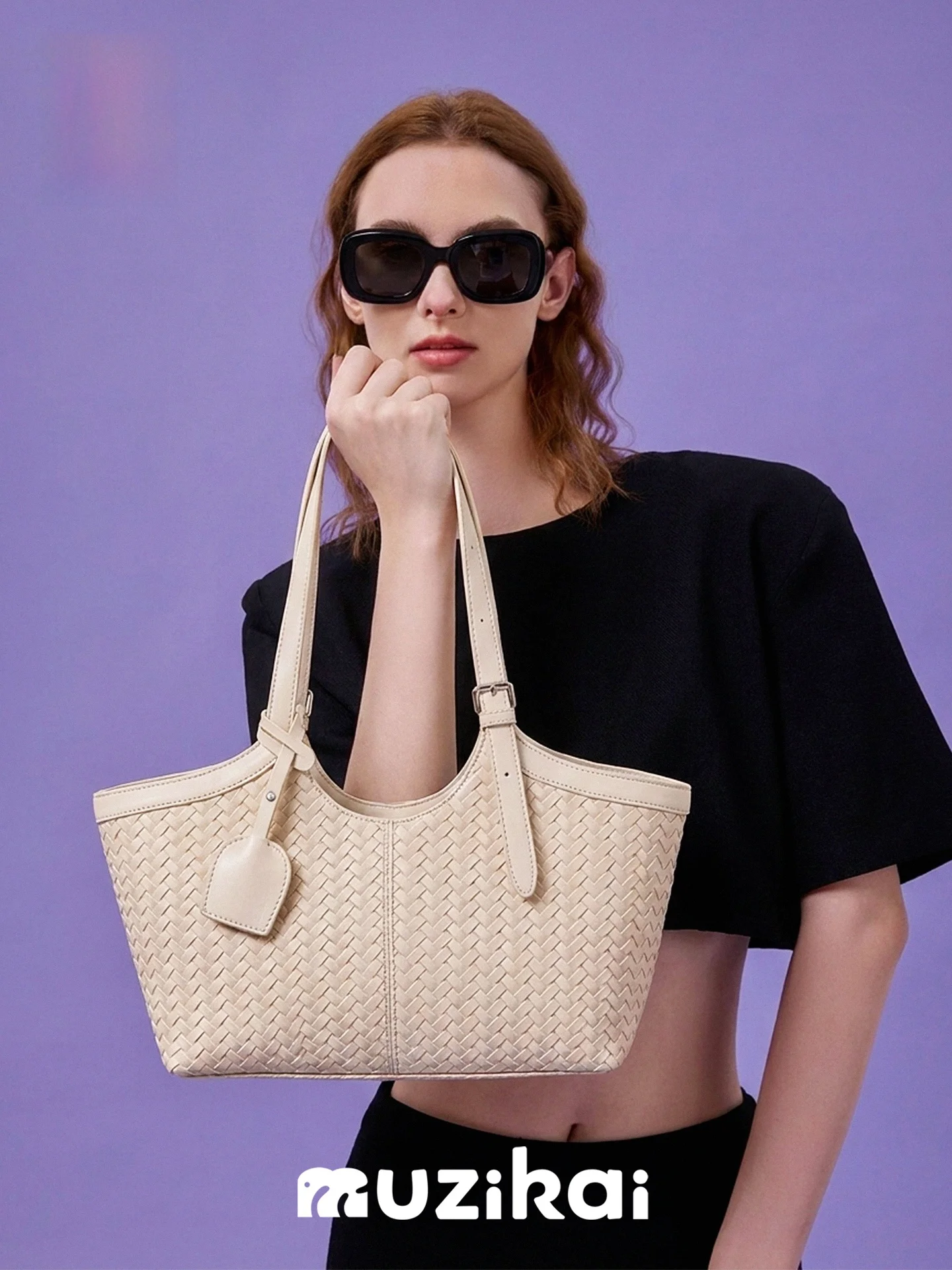 MuziKai Large Capacity Single Shoulder Bag Women's 2026 New Summer Fashion Simple Commuting Underarm Bag Women Tote Bag
MuziKai Large Capacity Single Shoulder Bag Women's 2026 New Summer Fashion Simple Commuting Underarm Bag Women Tote Bag