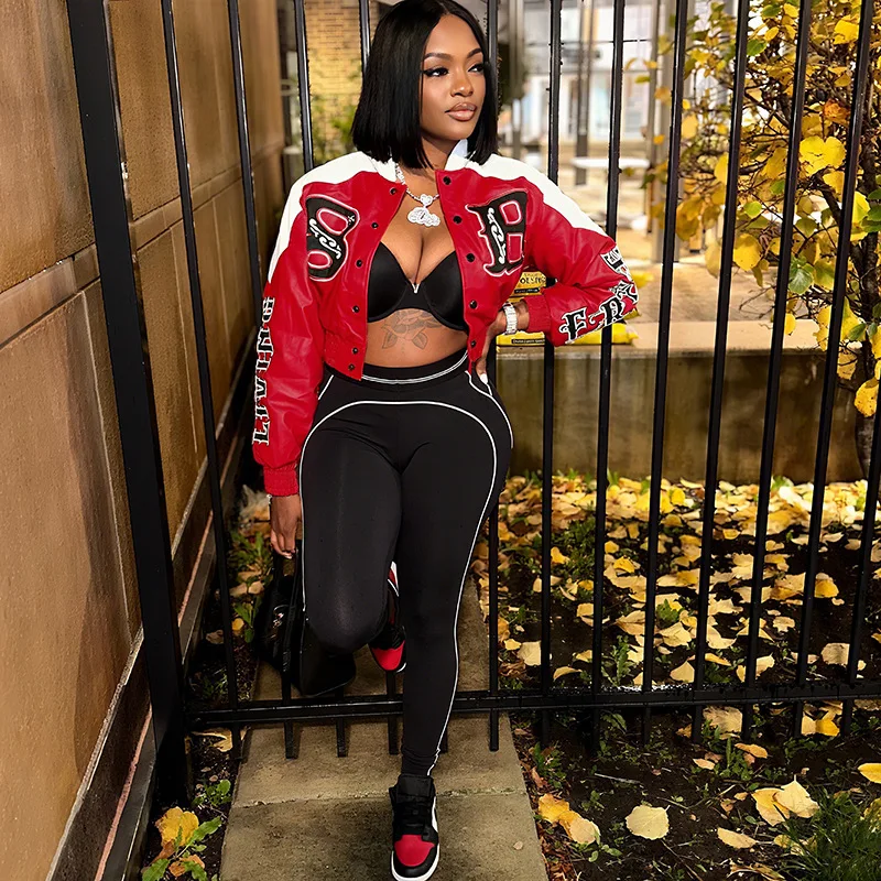 Letter Print Color Patchwork PU Leather Jackets Crop Top Women Fashion Stand Collar Long Sleeve Single Breasted Slim Street Coat
Letter Print Color Patchwork PU Leather Jackets Crop Top Women Fashion Stand Collar Long Sleeve Single Breasted Slim Street Coat