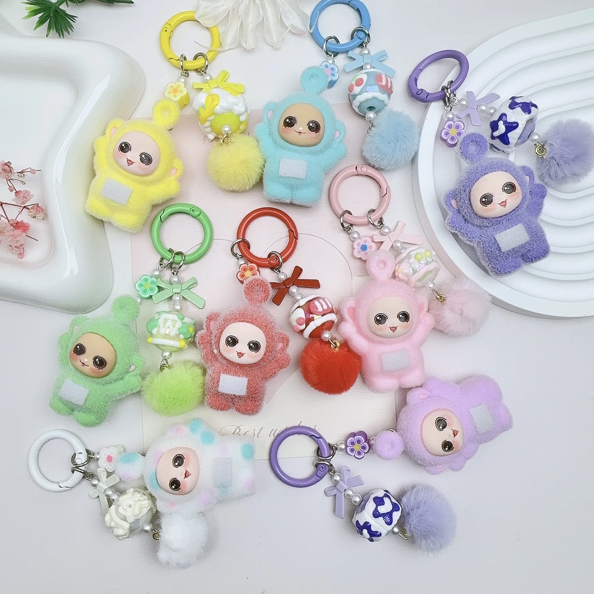 1/8pcs Cute Cartoon Keychains Bag Keyring Keychain Accessories Party Favors Gifts Kawaii Keychain on The Phone Graduation Gift
1/8pcs Cute Cartoon Keychains Bag Keyring Keychain Accessories Party Favors Gifts Kawaii Keychain on The Phone Graduation Gift