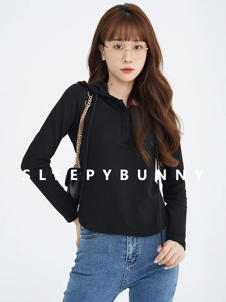 Slim Fit Knit Hoodie Women Casual Long Sleeve Pullover Autumn Japanese Style Lightweight Hooded Sweater Top for Petite Outfits
Slim Fit Knit Hoodie Women Casual Long Sleeve Pullover Autumn Japanese Style Lightweight Hooded Sweater Top for Petite Outfits