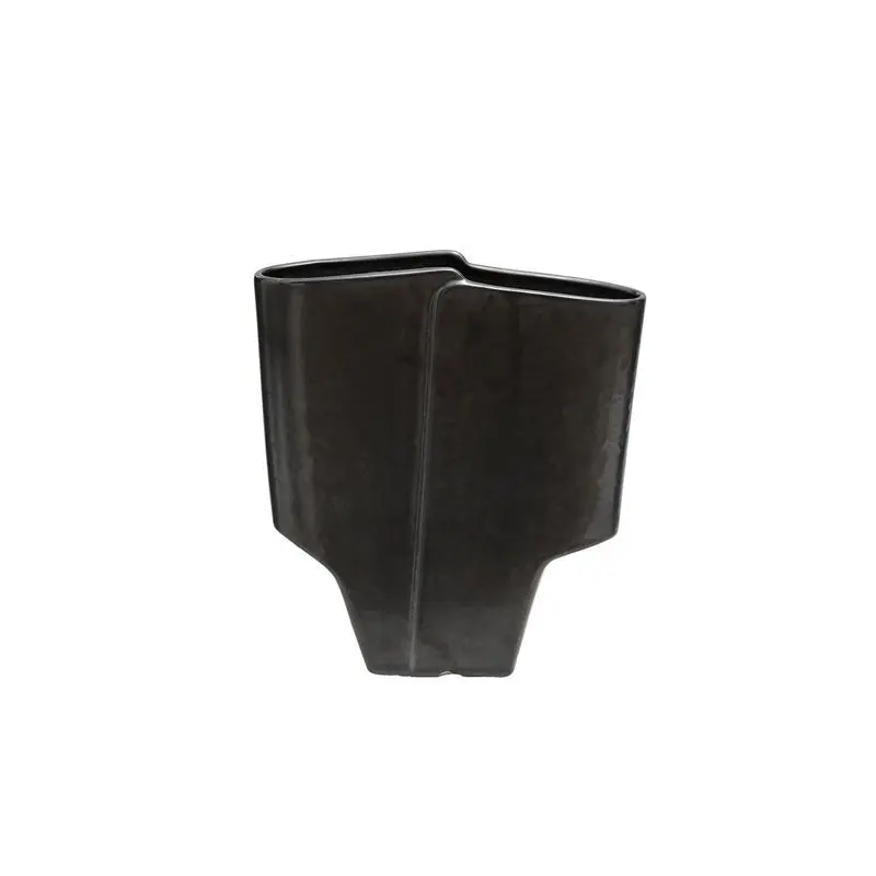 Creative minimalist retro plain black double petal ceramic vase model house entrance living room flower decoration crafts
Creative minimalist retro plain black double petal ceramic vase model house entrance living room flower decoration crafts