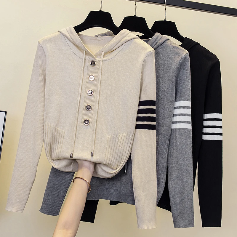 Couple vintage sweater autumn and winter loose thickening ins lazy wind Stripe trend knitted sweater y2k top sweater women
Couple vintage sweater autumn and winter loose thickening ins lazy wind Stripe trend knitted sweater y2k top sweater women
