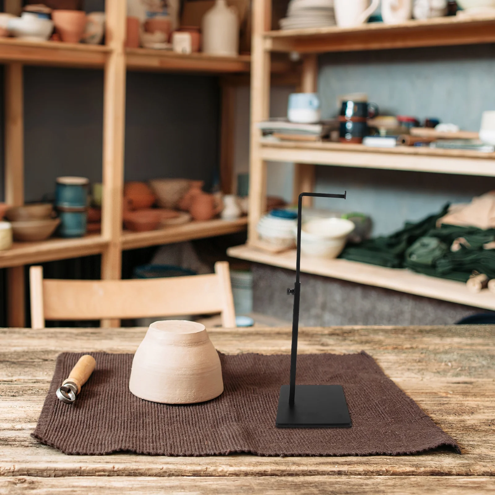 Sculpture Pedestal Stand Holder Black Design Precision Support for Figures Display Rack Creative Artwork Base
Sculpture Pedestal Stand Holder Black Design Precision Support for Figures Display Rack Creative Artwork Base