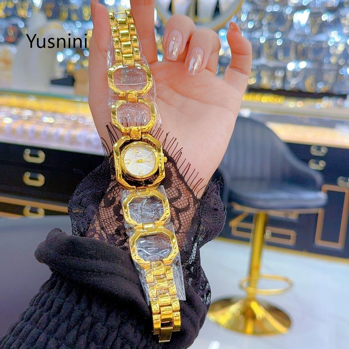 Dubai's new personalized watch wedding anniversary gift waterproof watch YY10979
Dubai's new personalized watch wedding anniversary gift waterproof watch YY10979
