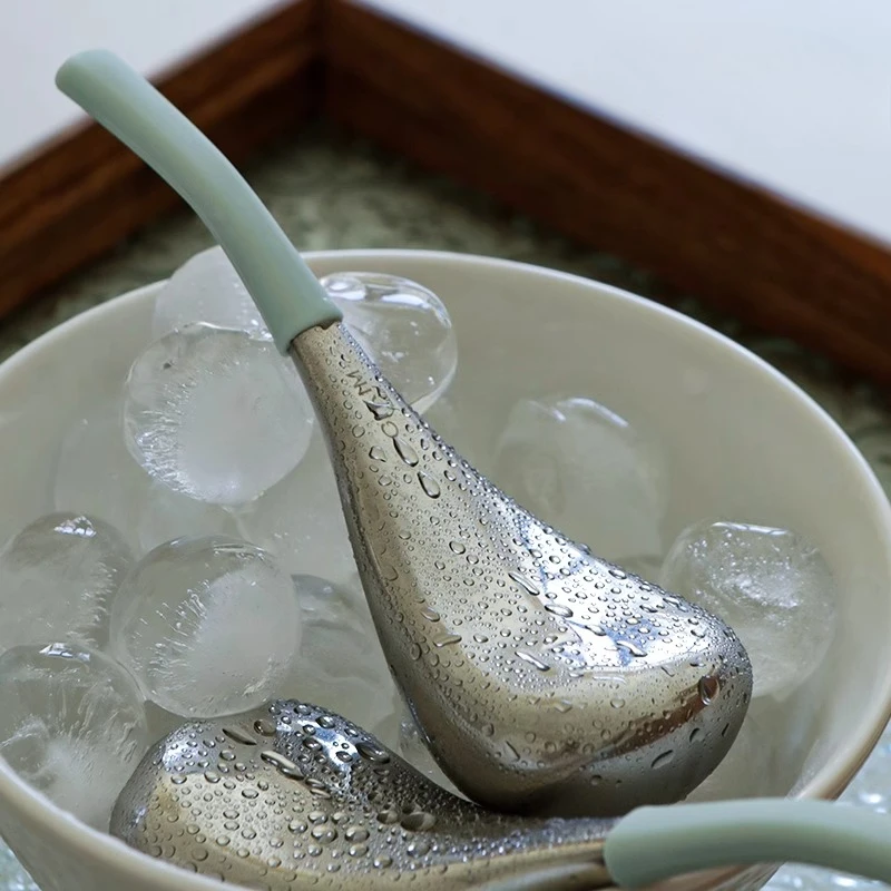New stainless steel beauty spoon cold compress hot compress ice wave spoon eye face massage stick ice spoon
New stainless steel beauty spoon cold compress hot compress ice wave spoon eye face massage stick ice spoon