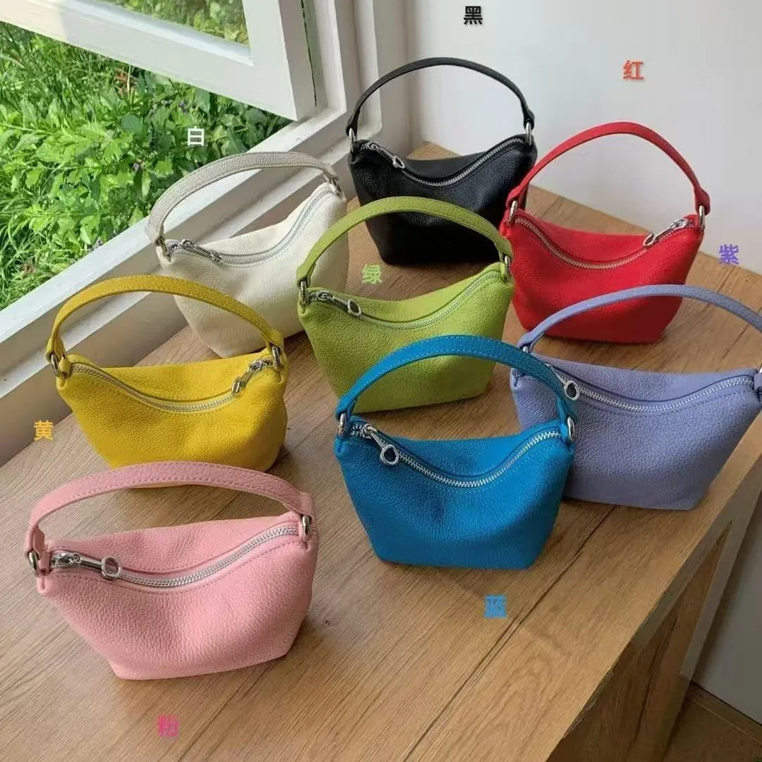 Half Moon Cloud Bags for Women Handbags Candy Color Dumpling Shoulder Bag PU Leather Crossbody Bag NEW Clutch Ladies Purses Chic
Half Moon Cloud Bags for Women Handbags Candy Color Dumpling Shoulder Bag PU Leather Crossbody Bag NEW Clutch Ladies Purses Chic