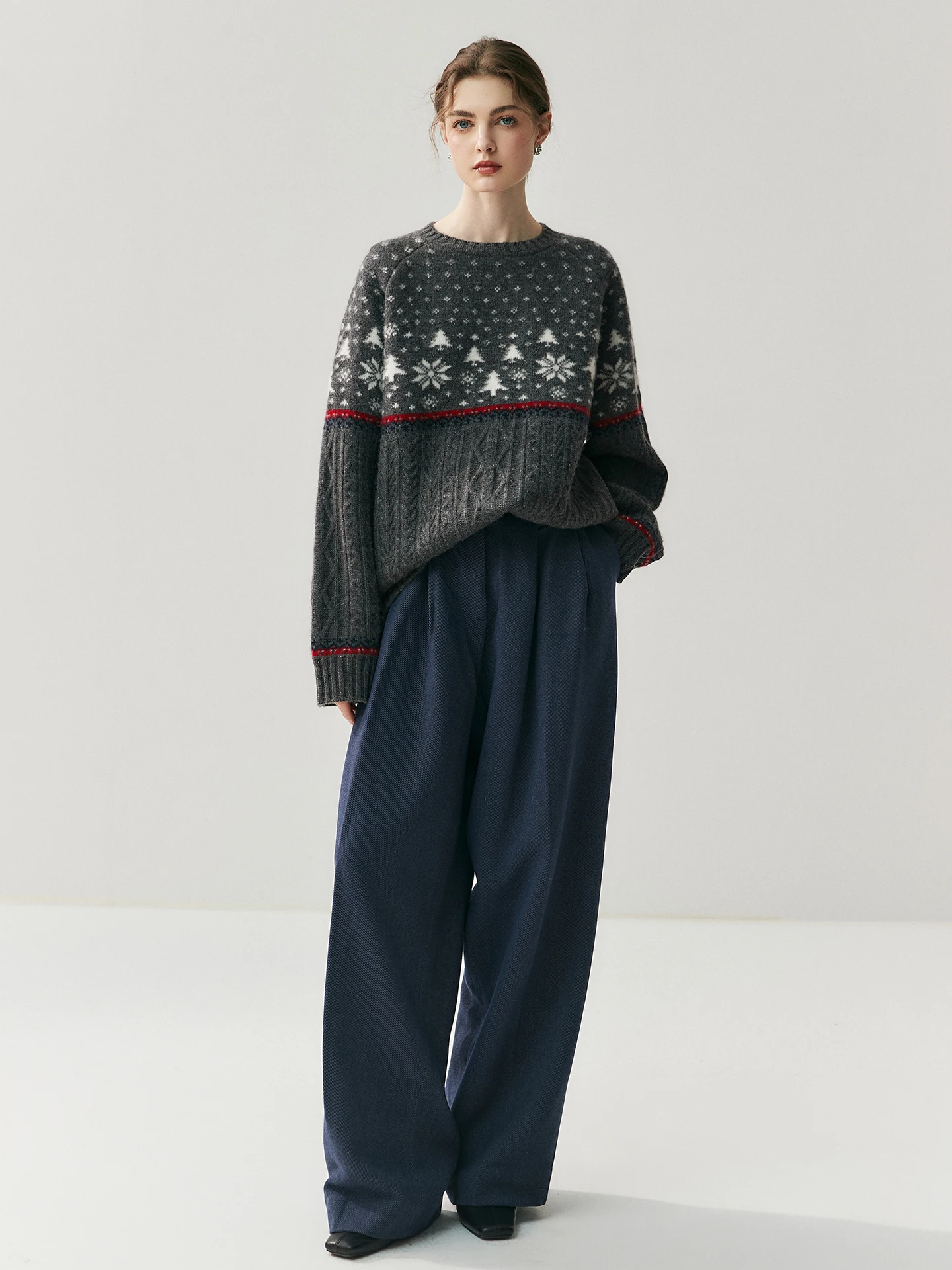 Light Luxury Loose Autumn Winter Woman Sweater Elegant 100% Cashmere Knitwear Thick Pullover Ladies Long Sleeve Clothing Tops
Light Luxury Loose Autumn Winter Woman Sweater Elegant 100% Cashmere Knitwear Thick Pullover Ladies Long Sleeve Clothing Tops