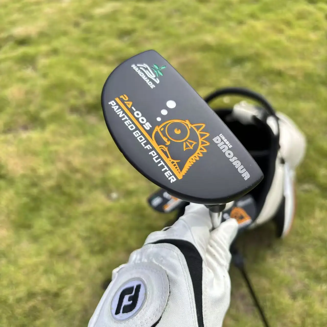 Wvvx Men'S Right-Handed Golf Putter PA-005 with a Forged Zinc Head, Steel Shaft and Grip
Wvvx Men'S Right-Handed Golf Putter PA-005 with a Forged Zinc Head, Steel Shaft and Grip