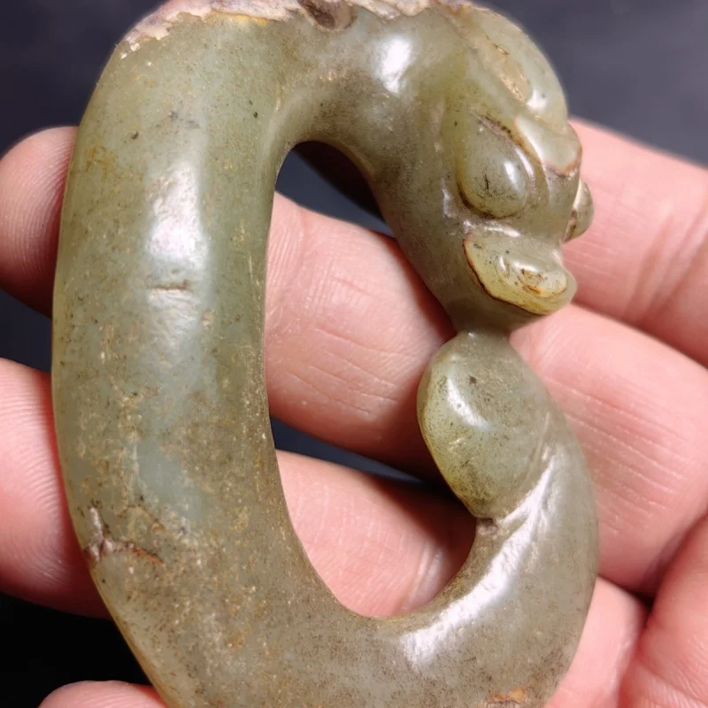 Hongshan Culture War Han Ming Qing Liao Jin High Ancient Jade River Polished Jade Old Jade Hetian Jade Panlong
Hongshan Culture War Han Ming Qing Liao Jin High Ancient Jade River Polished Jade Old Jade Hetian Jade Panlong