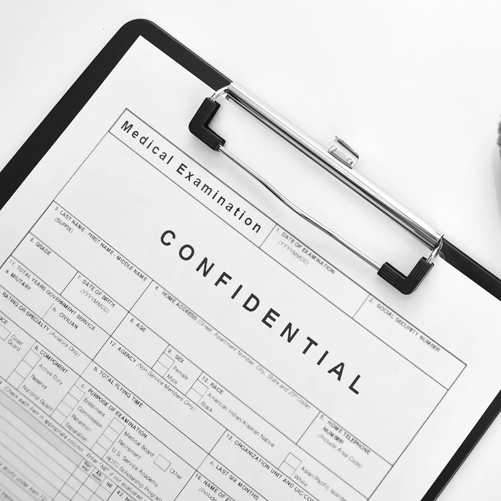 15Pcs Heavy Duty Clipboard Clips 10Cm Thin Metal Frame with Hanging Hole Rubber Feet for School Office Craft Project File Board
15Pcs Heavy Duty Clipboard Clips 10Cm Thin Metal Frame with Hanging Hole Rubber Feet for School Office Craft Project File Board