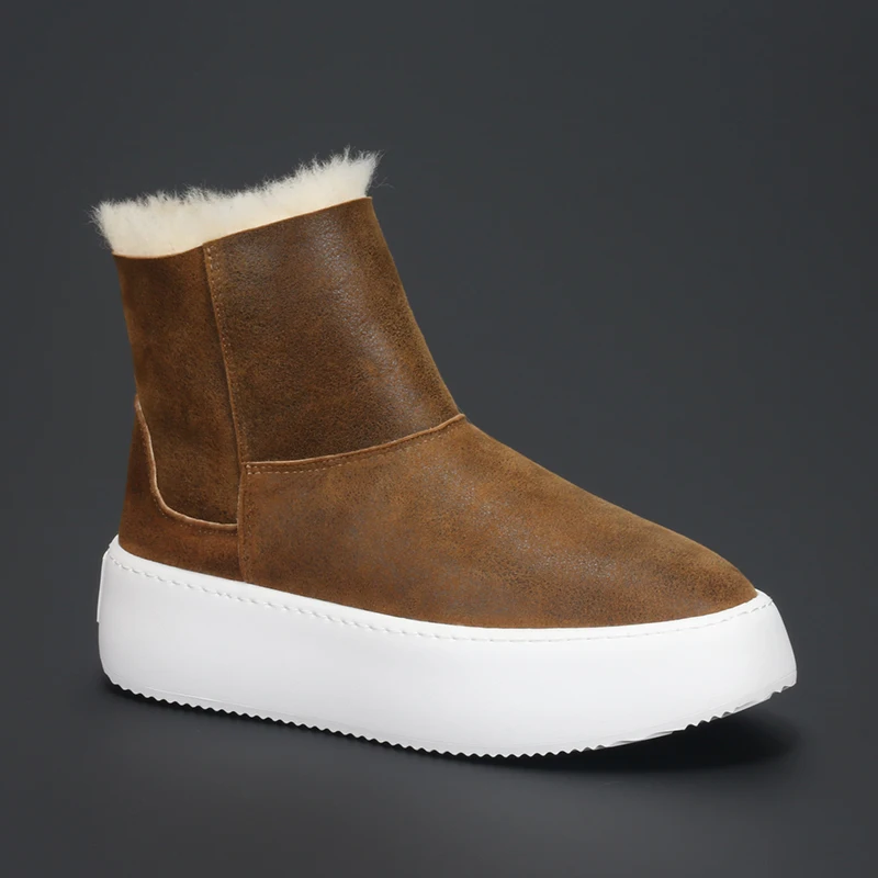 Winter men's boots warm sheep fur integrated Snow Boots Men's high top leather thick bottom wool boots
Winter men's boots warm sheep fur integrated Snow Boots Men's high top leather thick bottom wool boots
