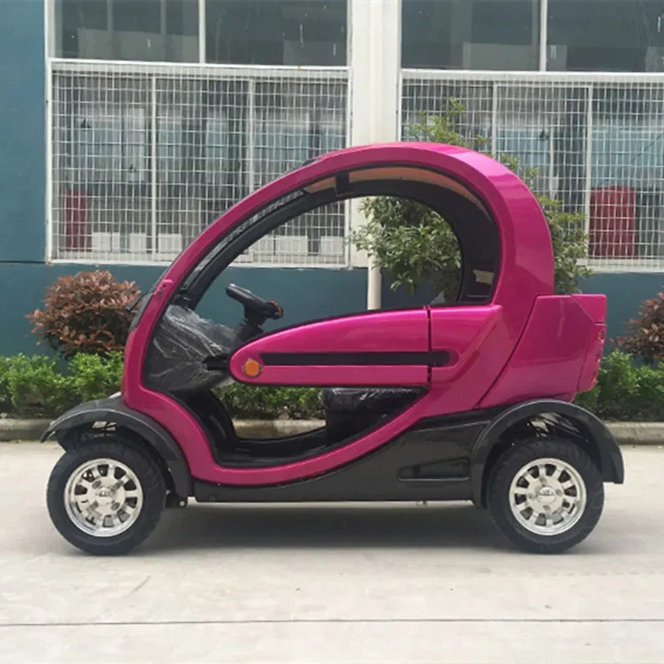 Four-wheeled urban electric scooter for the elderly
Four-wheeled urban electric scooter for the elderly