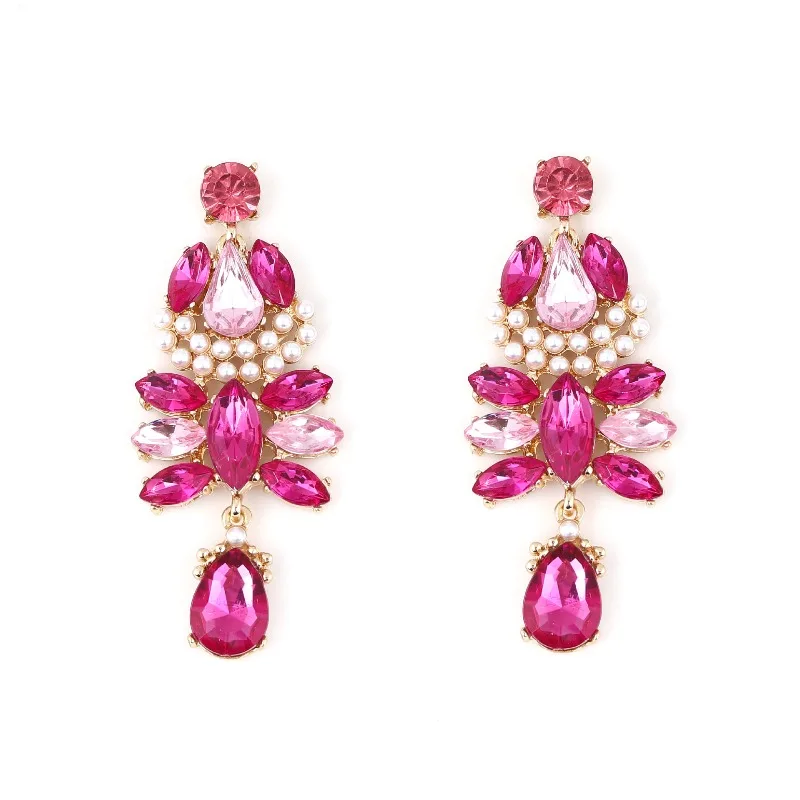 New Light Luxury Fashion Creative Noble Temperament Geometric Water Drop Diamond Alloy Inlaid with Pearls
New Light Luxury Fashion Creative Noble Temperament Geometric Water Drop Diamond Alloy Inlaid with Pearls