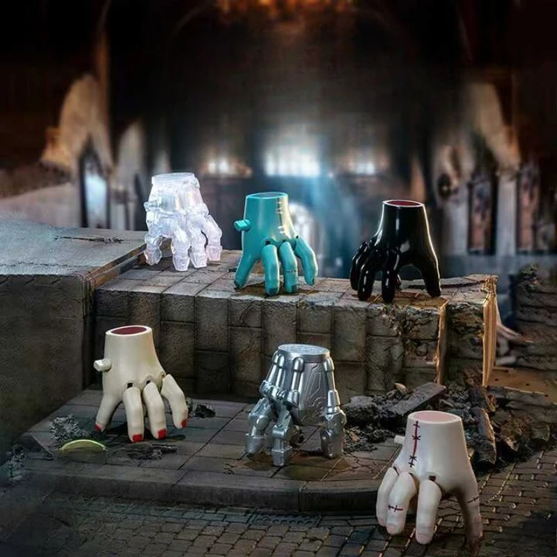 Clockwork movable figure boy toy ornament
Clockwork movable figure boy toy ornament