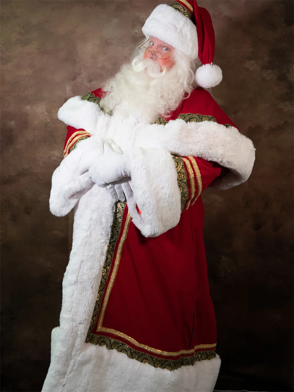 Deluxe Velvet Santa Claus Costume Coat Professional Santa Costume Robe Father Chrismas Mr Santa Claus Cloak Outfit with Hat
Deluxe Velvet Santa Claus Costume Coat Professional Santa Costume Robe Father Chrismas Mr Santa Claus Cloak Outfit with Hat