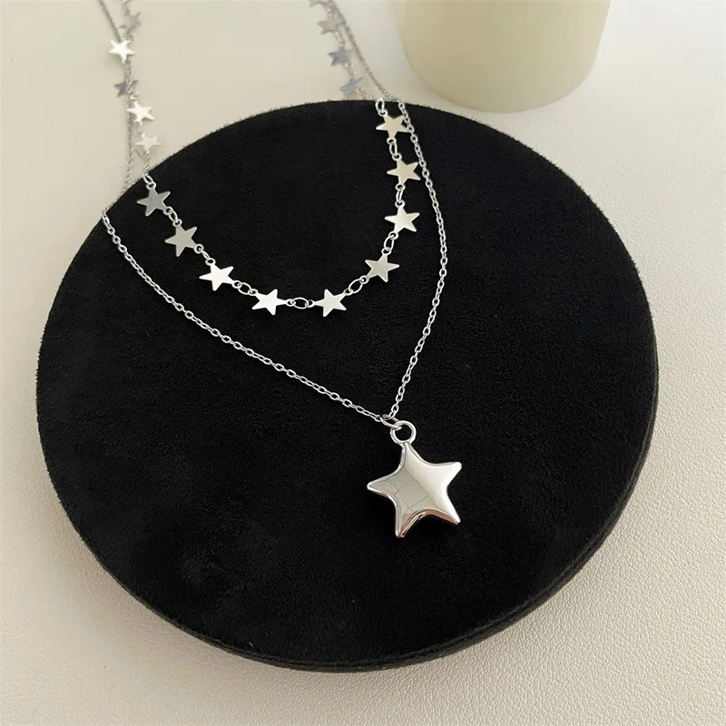 Trendy Women's Sweet Cool Y2K Star Pendant Necklace Simple Multi layered Metal Chain Necklace Charm Statement Jewelry Gifts 
Trendy Women's Sweet Cool Y2K Star Pendant Necklace Simple Multi layered Metal Chain Necklace Charm Statement Jewelry Gifts
