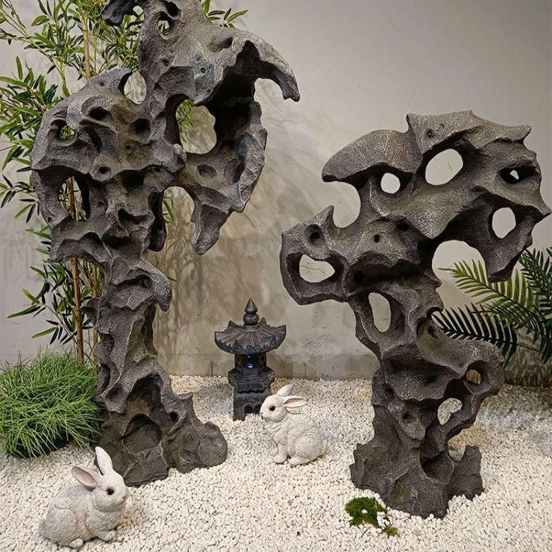 Taihu stone ornament landscape villa garden courtyard fake stone traditional Chinese style rockery stone dare to be a big stone
Taihu stone ornament landscape villa garden courtyard fake stone traditional Chinese style rockery stone dare to be a big stone