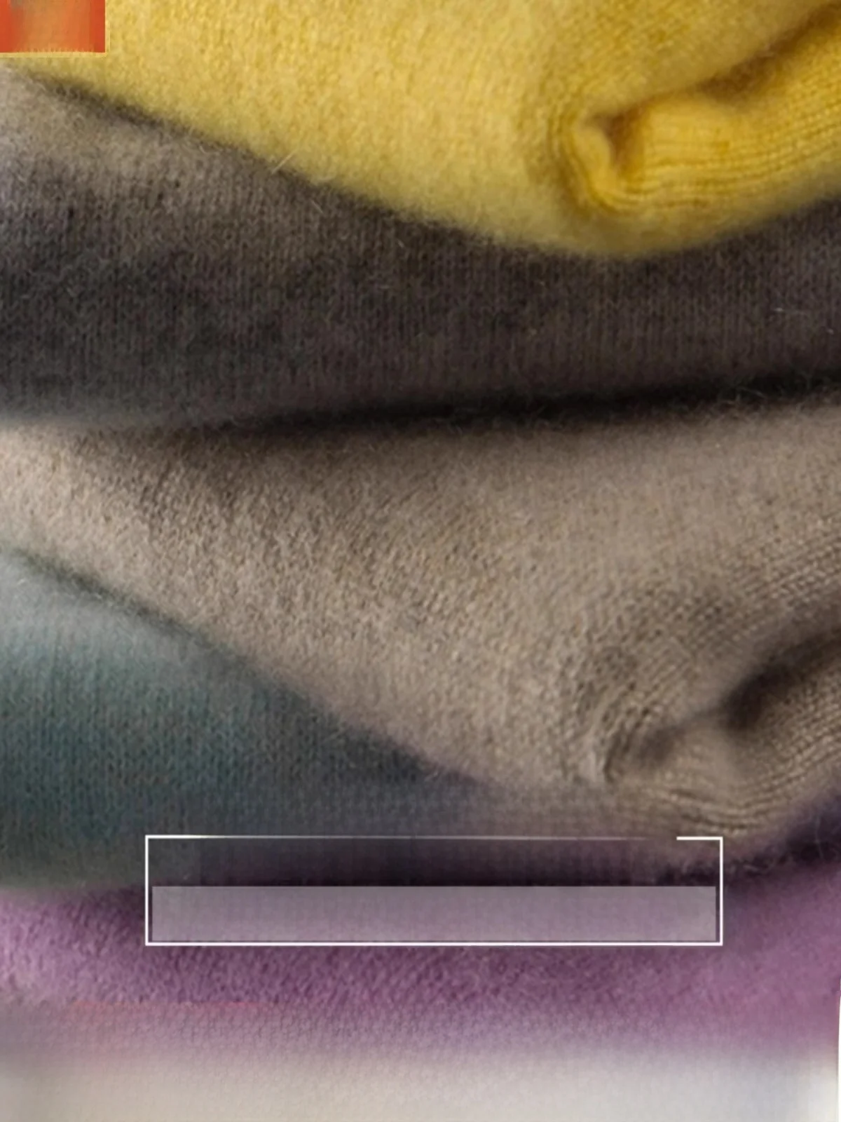 Loose Women's Knitted Wool Base Shirt round Neck Cashmere Sweater Thin Sweater Commute Style Korean Version Straight Tube Type
Loose Women's Knitted Wool Base Shirt round Neck Cashmere Sweater Thin Sweater Commute Style Korean Version Straight Tube Type