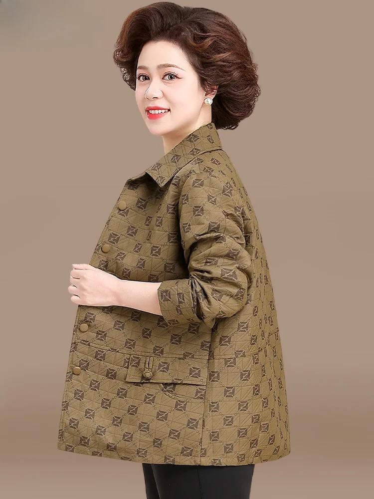 Модное весеннее пальто для женщин среднего возраста, брендовое, свободного кроя, с карманами, из полиэстеровой смеси.
Модное весеннее пальто для женщин среднего возраста, брендовое, свободного кроя, с карманами, из полиэстеровой смеси.