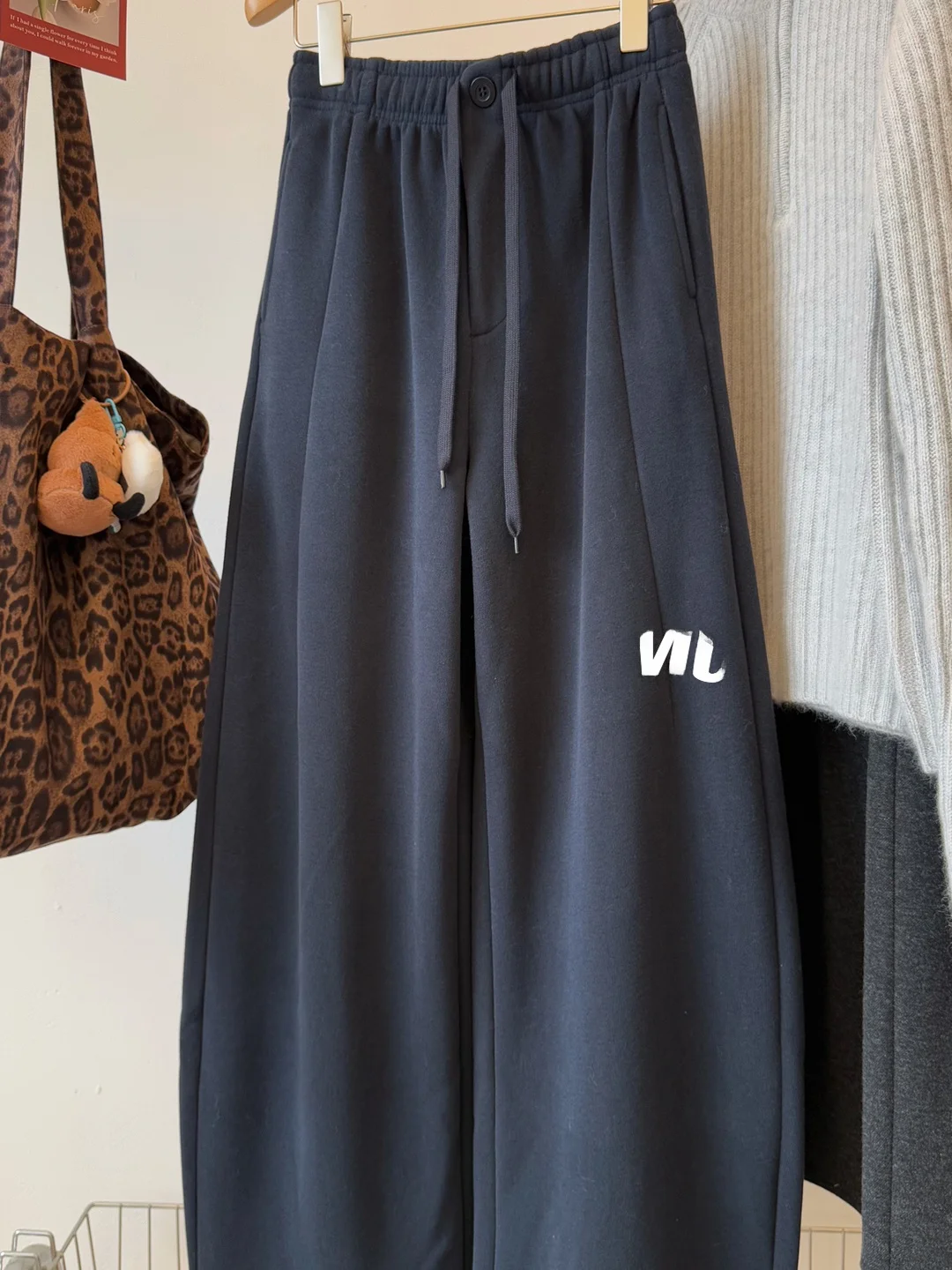 plus Size Fce Lined Thi Warm Loose Faionable Men Women Casual Pants Autumn Winter High Waist Straight Leg Knife
plus Size Fce Lined Thi Warm Loose Faionable Men Women Casual Pants Autumn Winter High Waist Straight Leg Knife