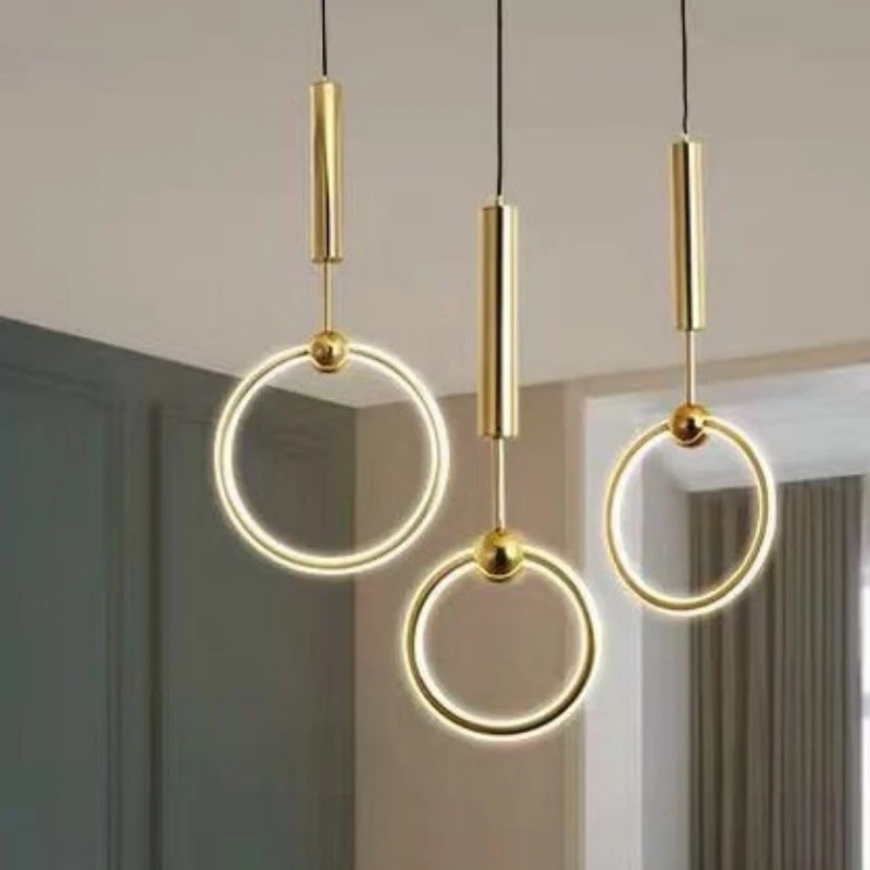 Minimalist bedside mini chandelier, modern minimalist bedroom and dining room background wall lighting
Minimalist bedside mini chandelier, modern minimalist bedroom and dining room background wall lighting