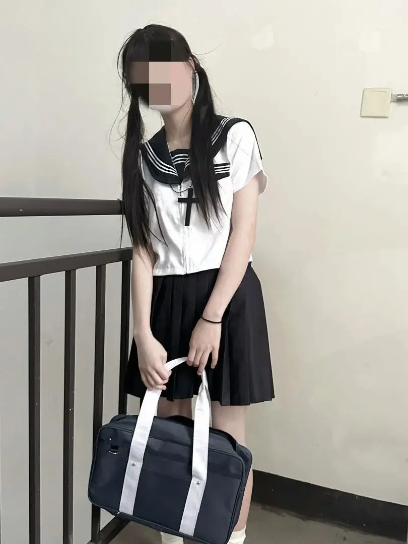 Japanese Aesthetic Uniform Short Sleeve Sailor Suit Set School Uniforms Cyan Skirt Three Pieces Kit Breathable Comfortable Po...
Japanese Aesthetic Uniform Short Sleeve Sailor Suit Set School Uniforms Cyan Skirt Three Pieces Kit Breathable Comfortable Po...