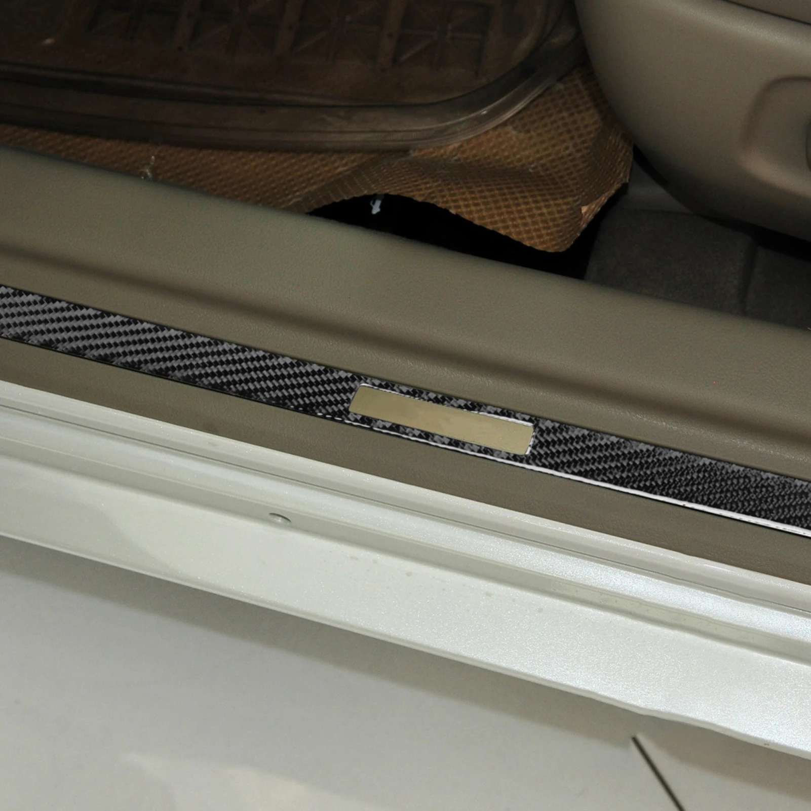 For Toyota Camry 2006-2011 Real Carbon Fiber Door Threshold Panel Decorative Strips Car Interior Decoration Accessories Sticker
For Toyota Camry 2006-2011 Real Carbon Fiber Door Threshold Panel Decorative Strips Car Interior Decoration Accessories Sticker