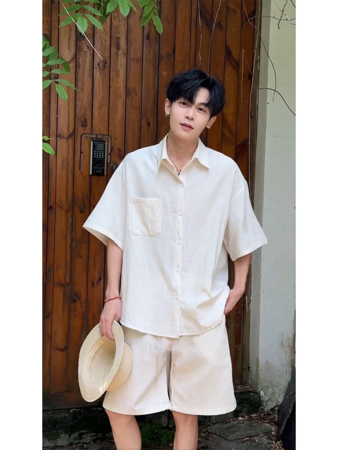 Cool Casual Linen Men's Summer Shirt Shorts Set Breathable Lightweight Fashionable Teenager Appropriate Two-Piece Ensemble
Cool Casual Linen Men's Summer Shirt Shorts Set Breathable Lightweight Fashionable Teenager Appropriate Two-Piece Ensemble